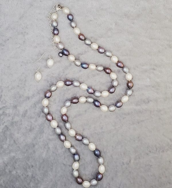 Designs By Denise Freshwater Pearl Necklace